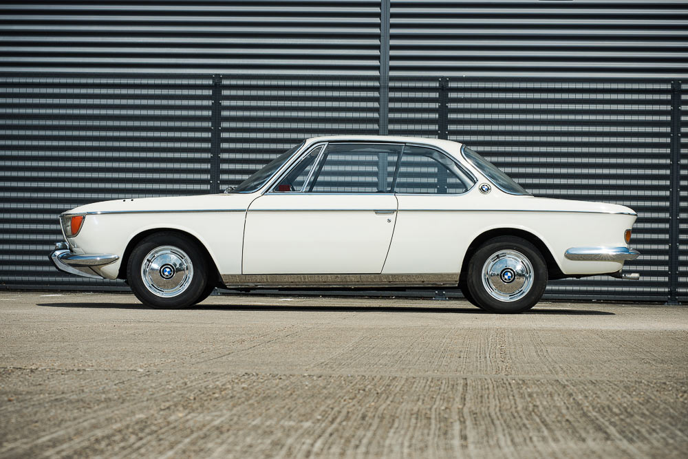 Looking For A Classic BMW For Under £30,000? | OPUMO Magazine